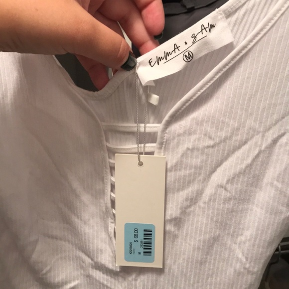 Emma and Sam white ladder tank - Picture 2 of 2